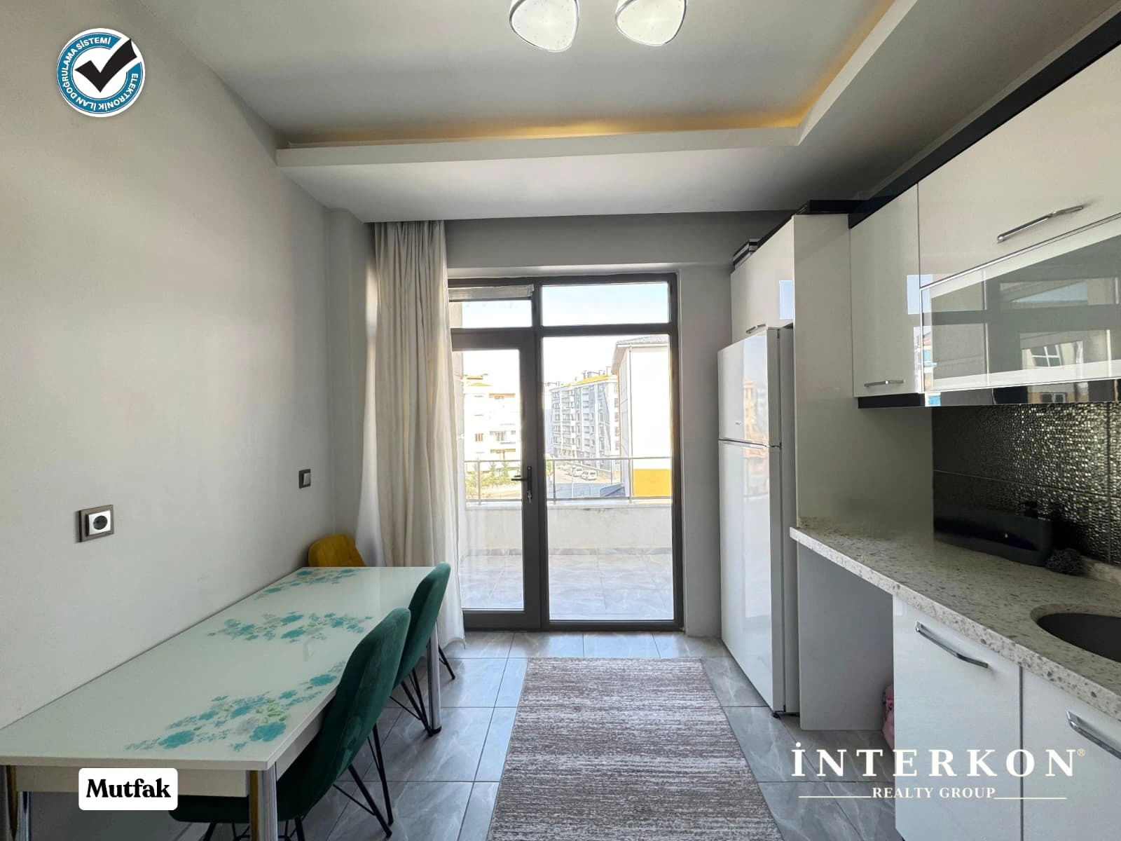 KONYA KARATAY HAMZAOĞLU MAHALLESİ 3+1 EŞYALI KİRALIK DAİRE!